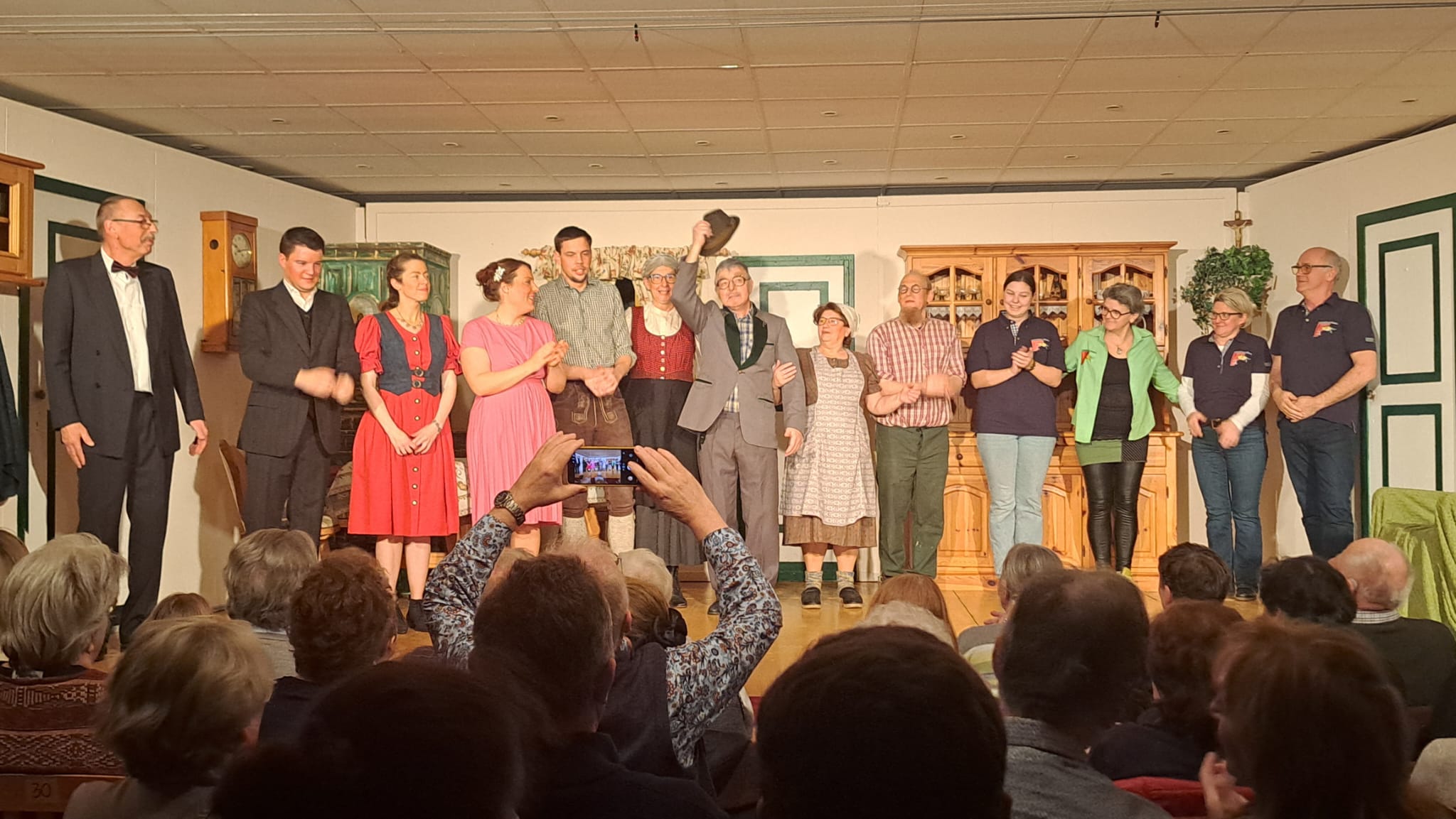 21.02. – Theaterbesuch in Stössing